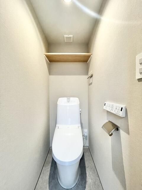 お部屋探しは株式会社 タウンハウジング までお気軽にお問合せ下さい。
クレジットカード決済・首都圏を中心直営143店舗 仲介件数全国2位の豊富な実績!諸費用・審査等・何でもご相談下さい。