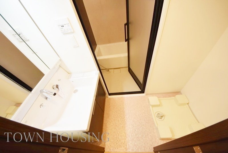 お問合せは(株)タウンハウジングレジデンス事業部【03-5563-9055】までお気軽にお問合せ下さい。