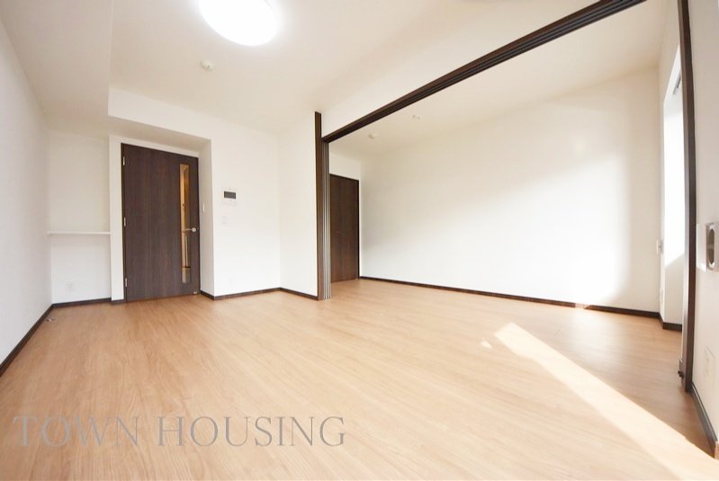 お問合せは(株)タウンハウジングレジデンス事業部【03-5563-9055】までお気軽にお問合せ下さい。