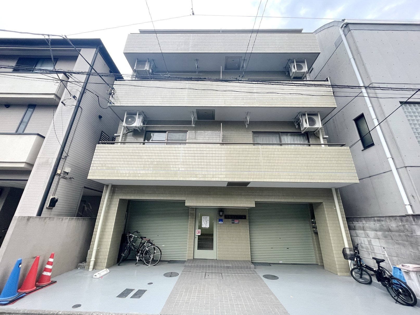 お部屋探しは株式会社 タウンハウジング までお気軽にお問合せ下さい。
クレジットカード決済・首都圏を中心直営143店舗 仲介件数全国2位の豊富な実績!諸費用・審査等・何でもご相談下さい。