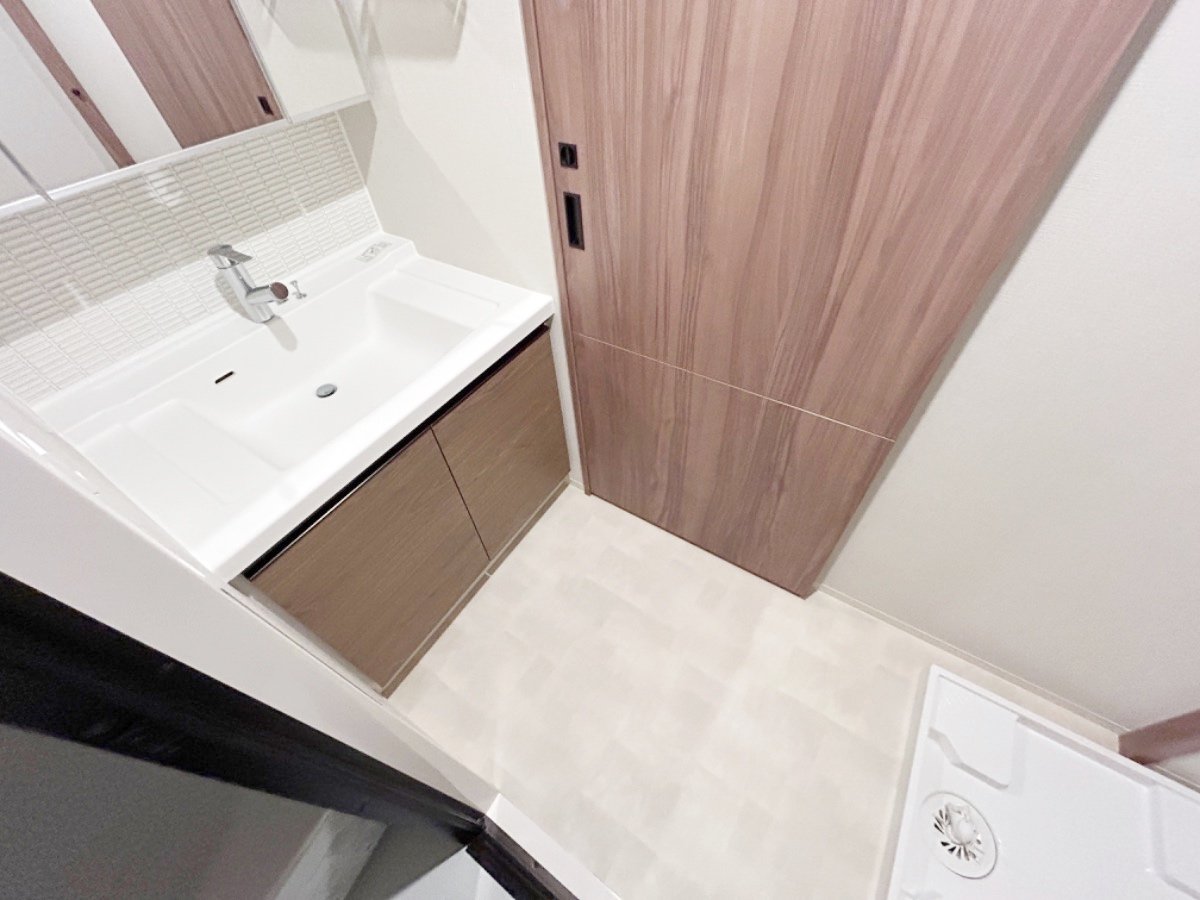 お部屋探しは株式会社 タウンハウジング までお気軽にお問合せ下さい。
クレジットカード決済・首都圏を中心直営143店舗 仲介件数全国2位の豊富な実績!諸費用・審査等・何でもご相談下さい。