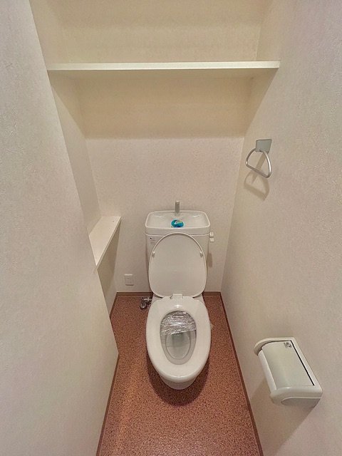 お部屋探しは株式会社 タウンハウジング までお気軽にお問合せ下さい。
クレジットカード決済・首都圏を中心直営143店舗 仲介件数全国2位の豊富な実績!諸費用・審査等・何でもご相談下さい。