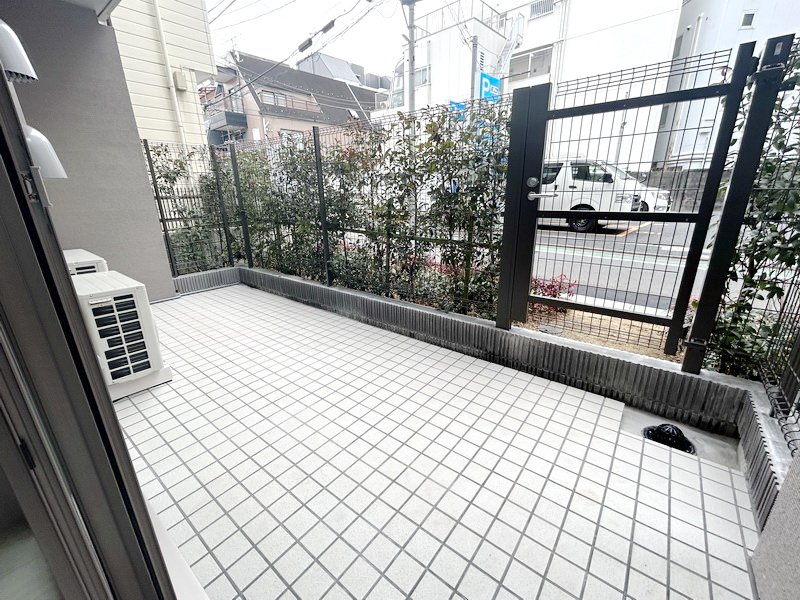 お部屋探しは株式会社 タウンハウジング までお気軽にお問合せ下さい。
クレジットカード決済・首都圏を中心直営143店舗 仲介件数全国2位の豊富な実績!諸費用・審査等・何でもご相談下さい。