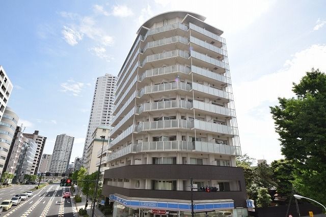 お部屋探しは株式会社 タウンハウジング までお気軽にお問合せ下さい。
クレジットカード決済・首都圏を中心直営143店舗 仲介件数全国2位の豊富な実績!諸費用・審査等・何でもご相談下さい。