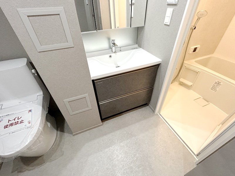 部屋探しは株式会社 タウンハウジング までお気軽にお問合せ下さい。
クレジットカード決済・首都圏を中心直営143店舗 仲介件数全国2位の豊富な実績!諸費用・審査等・何でもご相談下さい。