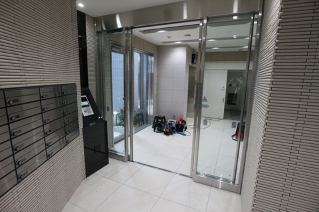 部屋探しは株式会社 タウンハウジング までお気軽にお問合せ下さい。
クレジットカード決済・首都圏を中心直営143店舗 仲介件数全国2位の豊富な実績!諸費用・審査等・何でもご相談下さい。