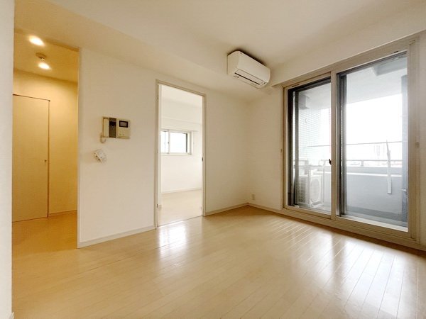 お問合せは(株)タウンハウジングレジデンス事業部【03-5563-9055】までお気軽にお問合せ下さい。