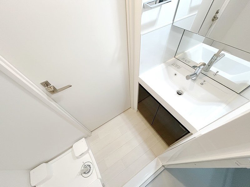 お部屋探しは株式会社 タウンハウジング までお気軽にお問合せ下さい。
クレジットカード決済・首都圏を中心直営143店舗 仲介件数全国2位の豊富な実績!諸費用・審査等・何でもご相談下さい。