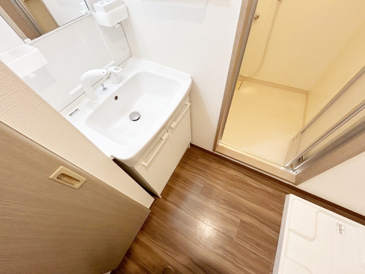 お部屋探しは株式会社 タウンハウジング までお気軽にお問合せ下さい。
クレジットカード決済・首都圏を中心直営143店舗 仲介件数全国2位の豊富な実績!諸費用・審査等・何でもご相談下さい。