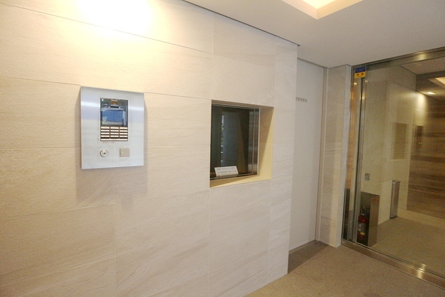 部屋探しは株式会社 タウンハウジング までお気軽にお問合せ下さい。
クレジットカード決済・首都圏を中心直営143店舗 仲介件数全国2位の豊富な実績!諸費用・審査等・何でもご相談下さい。