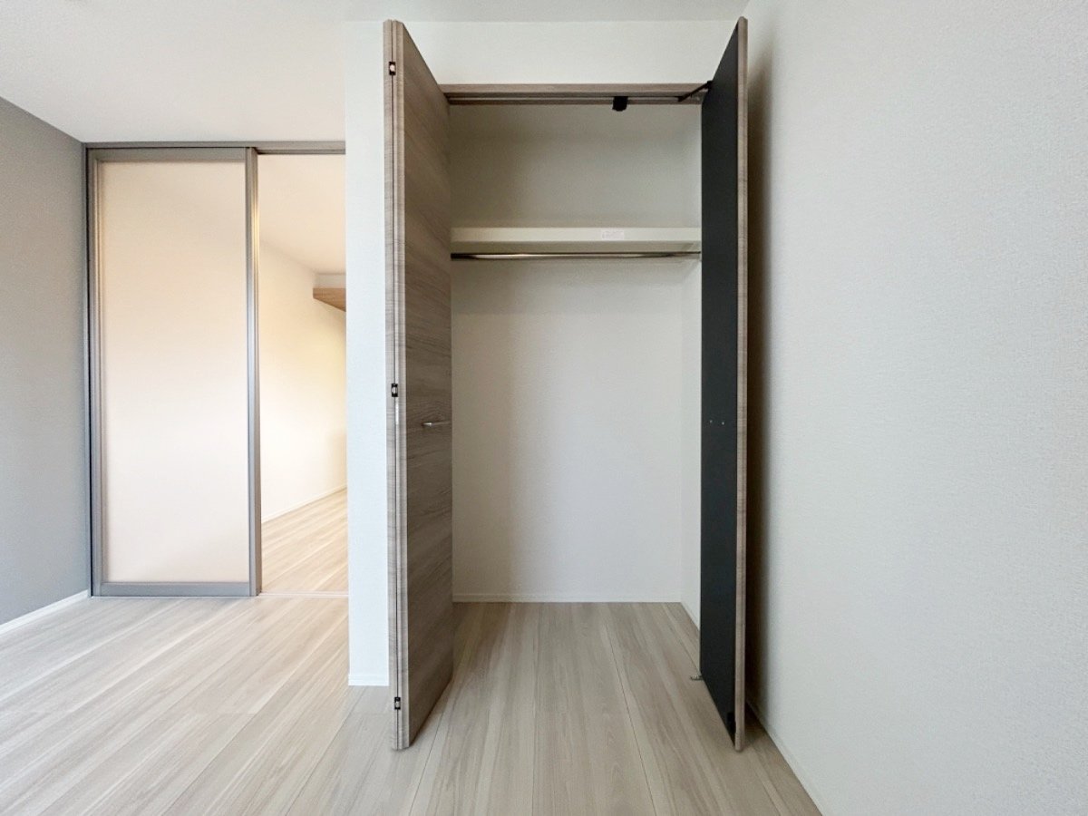 お部屋探しは株式会社 タウンハウジング までお気軽にお問合せ下さい。
クレジットカード決済・首都圏を中心直営143店舗 仲介件数全国2位の豊富な実績!諸費用・審査等・何でもご相談下さい。