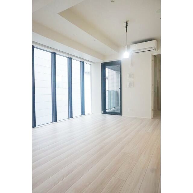 お部屋探しは株式会社 タウンハウジング までお気軽にお問合せ下さい。
クレジットカード決済・首都圏を中心直営143店舗 仲介件数全国2位の豊富な実績!諸費用・審査等・何でもご相談下さい。