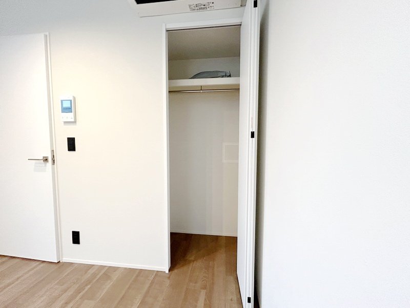 お部屋探しは株式会社 タウンハウジング までお気軽にお問合せ下さい。
クレジットカード決済・首都圏を中心直営143店舗 仲介件数全国2位の豊富な実績!諸費用・審査等・何でもご相談下さい。