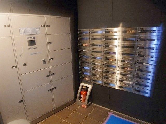 部屋探しは株式会社 タウンハウジング までお気軽にお問合せ下さい。
クレジットカード決済・首都圏を中心直営143店舗 仲介件数全国2位の豊富な実績!諸費用・審査等・何でもご相談下さい。