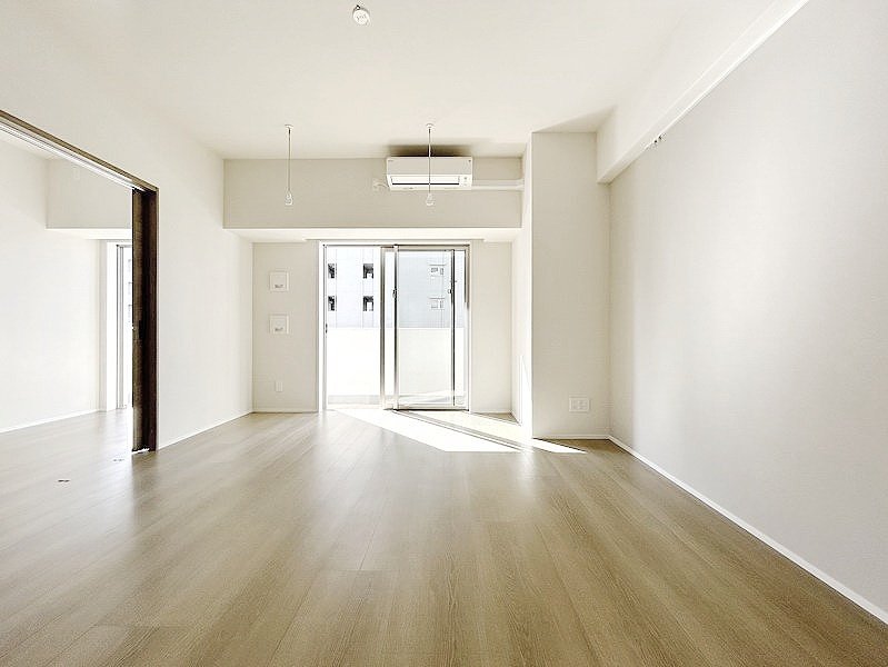 お部屋探しは株式会社 タウンハウジング までお気軽にお問合せ下さい。
クレジットカード決済・首都圏を中心直営143店舗 仲介件数全国2位の豊富な実績!諸費用・審査等・何でもご相談下さい。