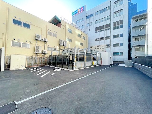 部屋探しは株式会社 タウンハウジング までお気軽にお問合せ下さい。
クレジットカード決済・首都圏を中心直営143店舗 仲介件数全国2位の豊富な実績!諸費用・審査等・何でもご相談下さい。