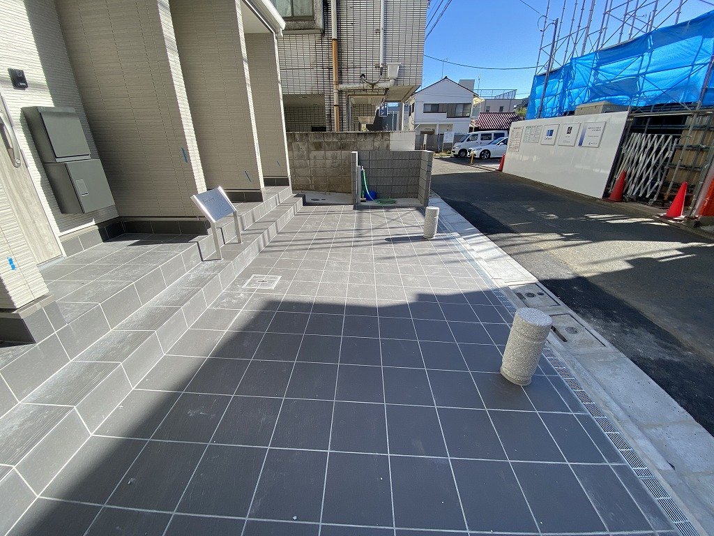 部屋探しは株式会社 タウンハウジング までお気軽にお問合せ下さい。
クレジットカード決済・首都圏を中心直営143店舗 仲介件数全国2位の豊富な実績!諸費用・審査等・何でもご相談下さい。