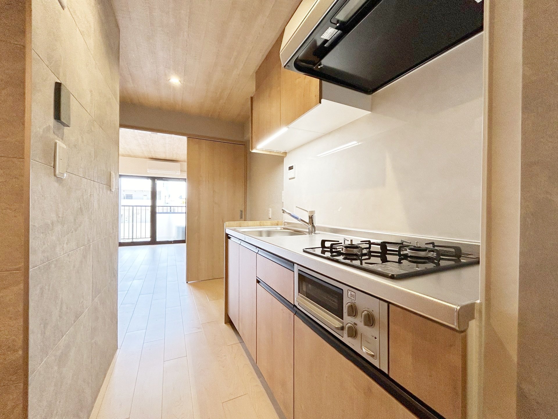 お部屋探しは株式会社 タウンハウジング までお気軽にお問合せ下さい。
クレジットカード決済・首都圏を中心直営143店舗 仲介件数全国2位の豊富な実績!諸費用・審査等・何でもご相談下さい。