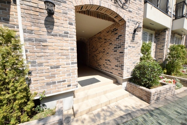 ★エントランス・建物入り口です★