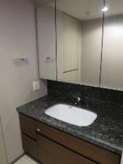 お問合せは(株)タウンハウジングレジデンス事業部【03-5563-9055】までお気軽にお問合せ下さい。