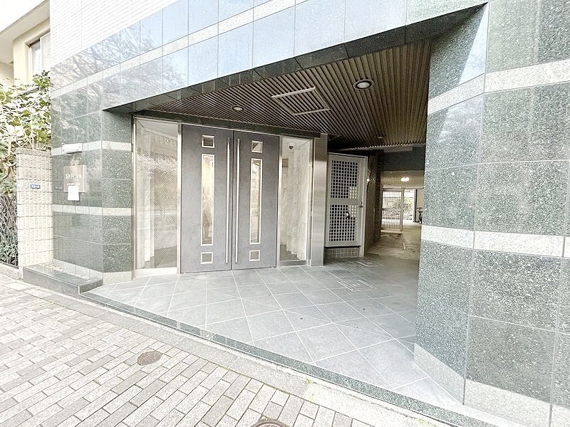 部屋探しは株式会社 タウンハウジング までお気軽にお問合せ下さい。
クレジットカード決済・首都圏を中心直営143店舗 仲介件数全国2位の豊富な実績!諸費用・審査等・何でもご相談下さい。