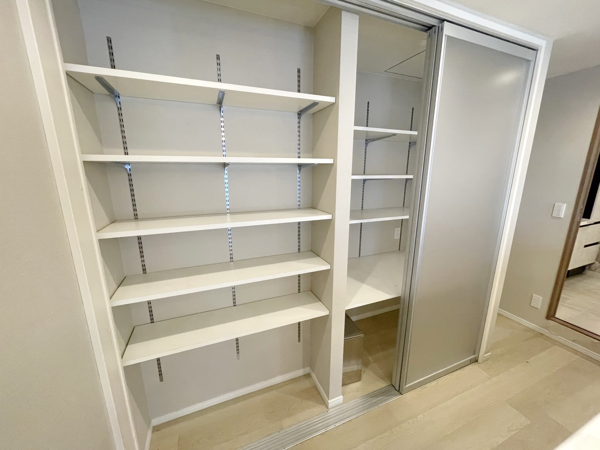 お問合せは(株)タウンハウジングレジデンス事業部【03-5563-9055】までお気軽にお問合せ下さい。