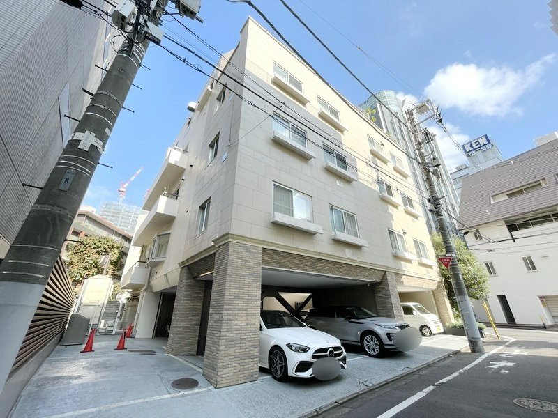 お問合せは(株)タウンハウジングレジデンス事業部【03-5563-9055】までお気軽にお問合せ下さい。