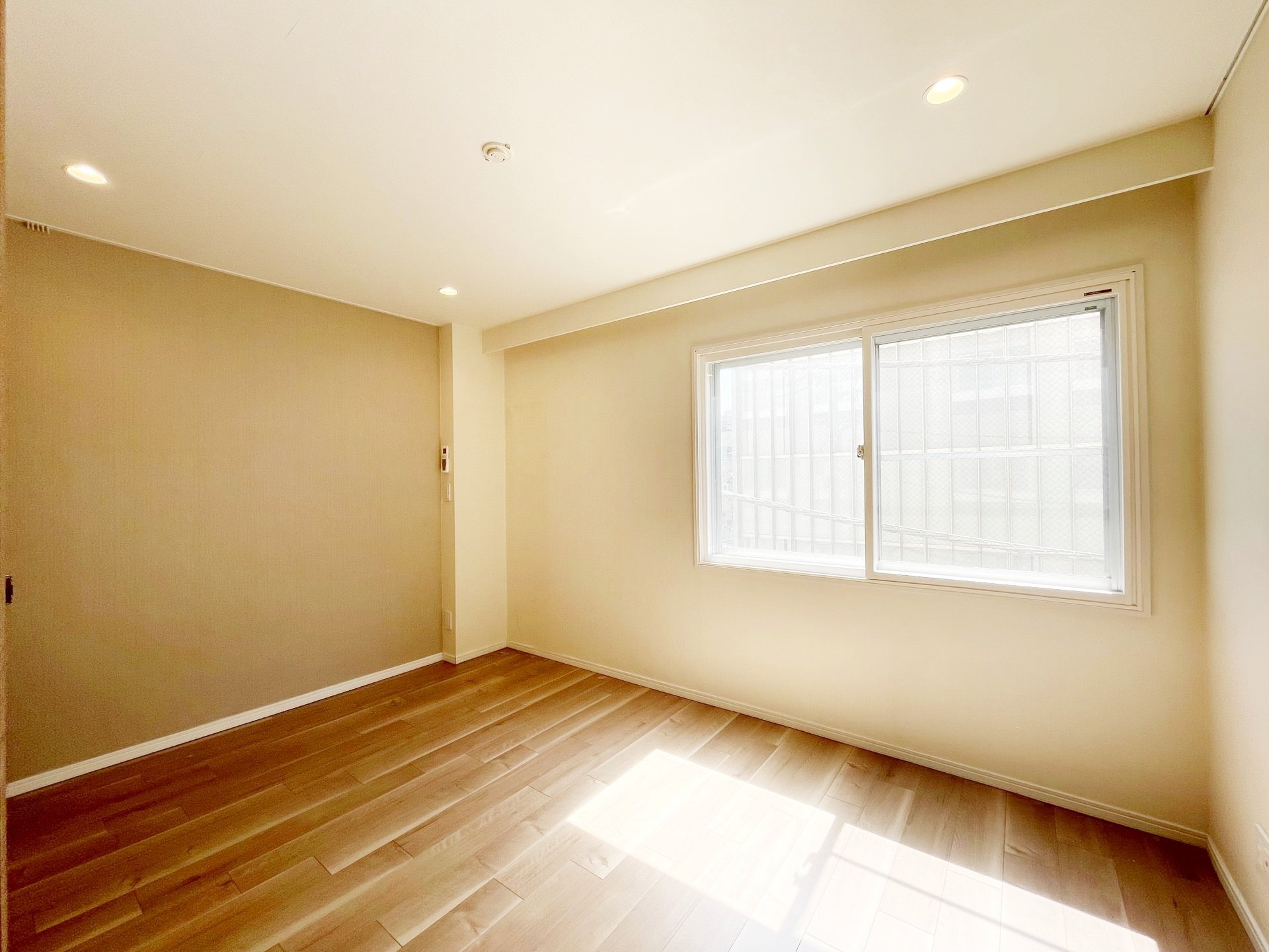 お問合せは(株)タウンハウジングレジデンス事業部【03-5563-9055】までお気軽にお問合せ下さい。