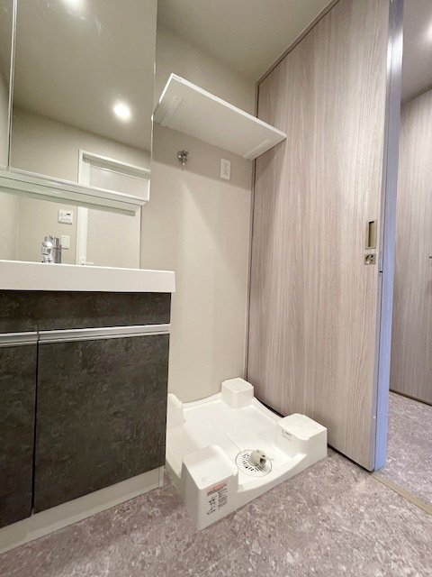 お部屋探しは株式会社 タウンハウジング までお気軽にお問合せ下さい。
クレジットカード決済・首都圏を中心直営143店舗 仲介件数全国2位の豊富な実績!諸費用・審査等・何でもご相談下さい。