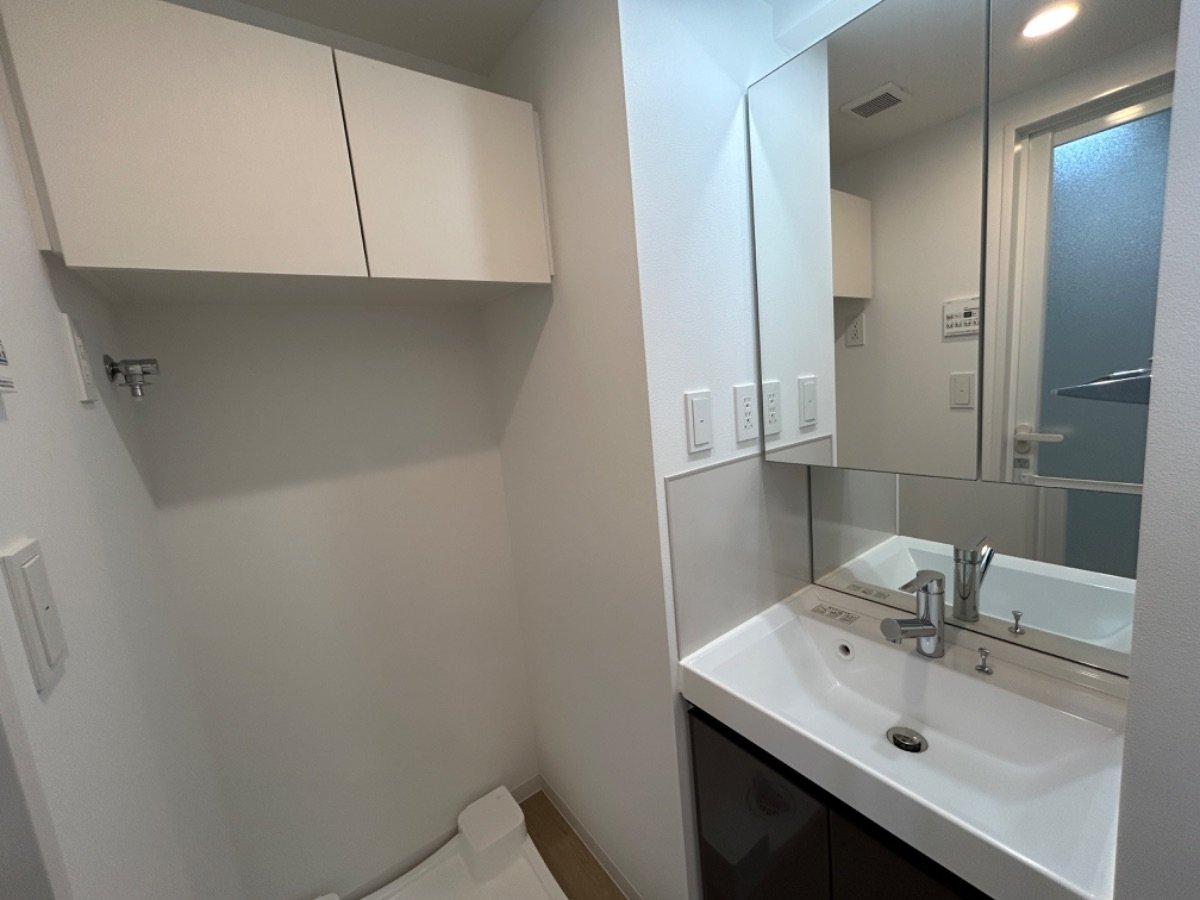 お部屋探しは株式会社 タウンハウジング までお気軽にお問合せ下さい。
クレジットカード決済・首都圏を中心直営143店舗 仲介件数全国2位の豊富な実績!諸費用・審査等・何でもご相談下さい。