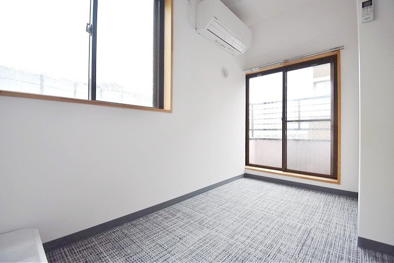 お部屋探しは株式会社 タウンハウジング までお気軽にお問合せ下さい。
クレジットカード決済・首都圏を中心直営143店舗 仲介件数全国2位の豊富な実績!諸費用・審査等・何でもご相談下さい。