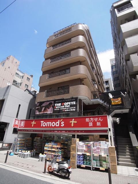 お部屋探しは株式会社 タウンハウジング までお気軽にお問合せ下さい。
クレジットカード決済・首都圏を中心直営143店舗 仲介件数全国2位の豊富な実績!諸費用・審査等・何でもご相談下さい。