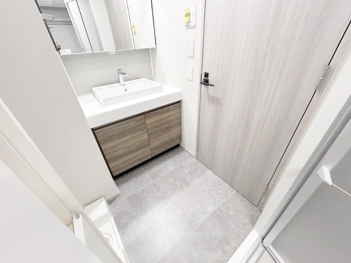 お部屋探しは株式会社 タウンハウジング までお気軽にお問合せ下さい。
クレジットカード決済・首都圏を中心直営143店舗 仲介件数全国2位の豊富な実績!諸費用・審査等・何でもご相談下さい。