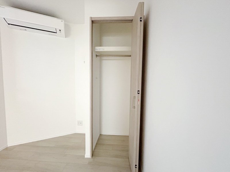 お部屋探しは株式会社 タウンハウジング までお気軽にお問合せ下さい。
クレジットカード決済・首都圏を中心直営143店舗 仲介件数全国2位の豊富な実績!諸費用・審査等・何でもご相談下さい。