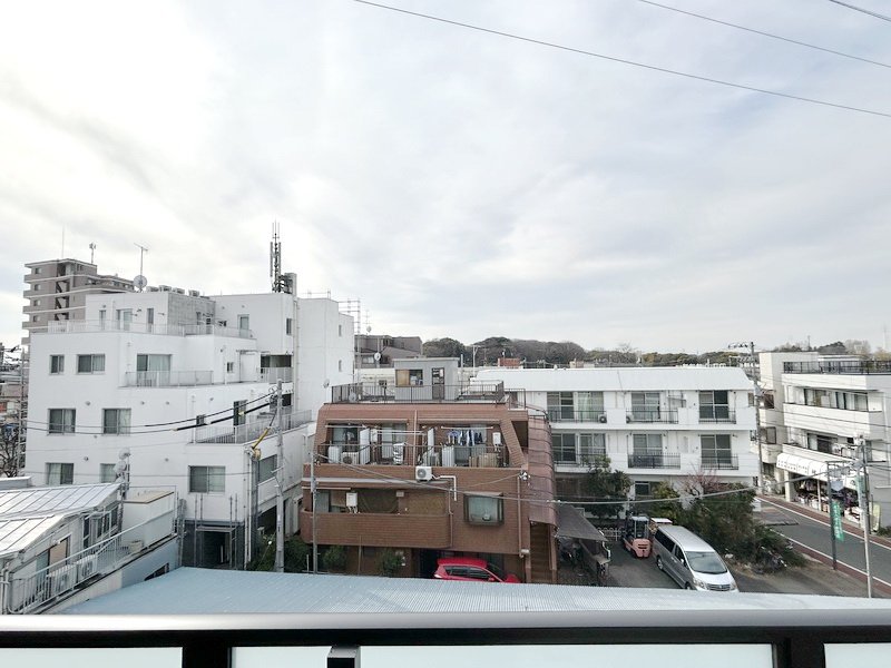 お部屋探しは株式会社 タウンハウジング までお気軽にお問合せ下さい。
クレジットカード決済・首都圏を中心直営143店舗 仲介件数全国2位の豊富な実績!諸費用・審査等・何でもご相談下さい。