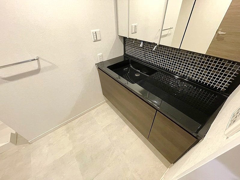 お問合せは(株)タウンハウジング赤坂店へ【03-5563-9055】までお気軽にお問合せ下さい。