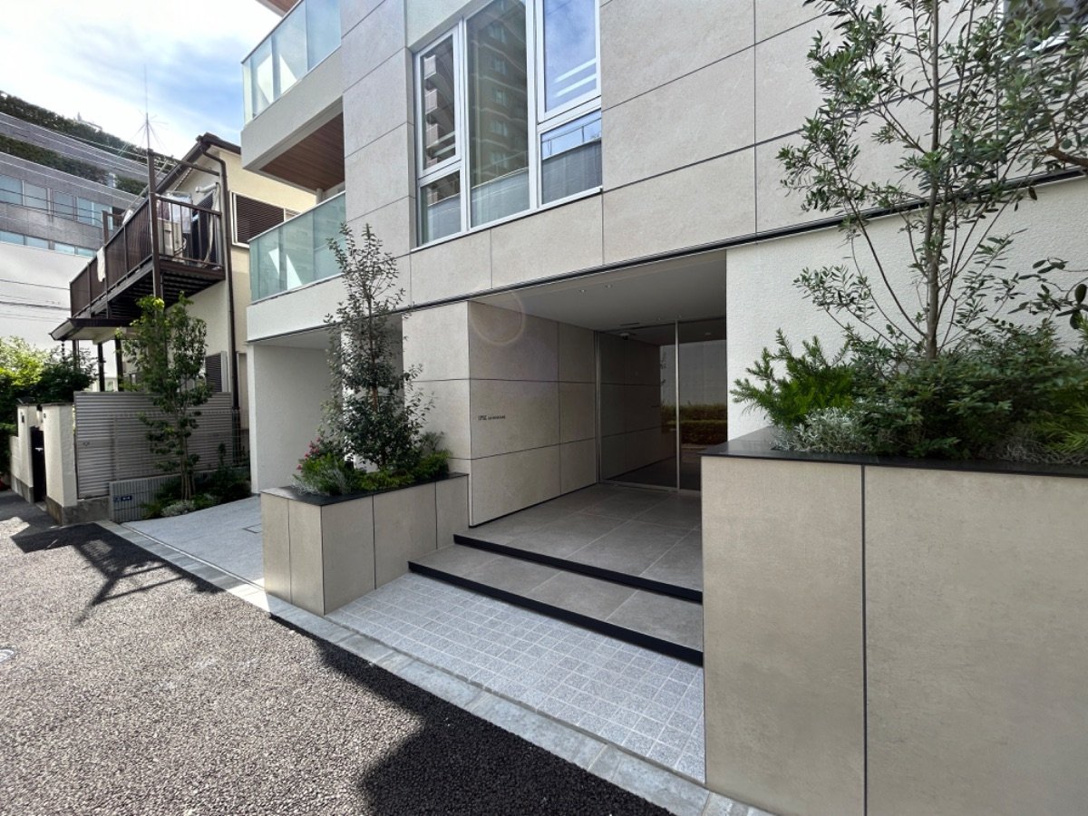 部屋探しは株式会社 タウンハウジング までお気軽にお問合せ下さい。
クレジットカード決済・首都圏を中心直営143店舗 仲介件数全国2位の豊富な実績!諸費用・審査等・何でもご相談下さい。