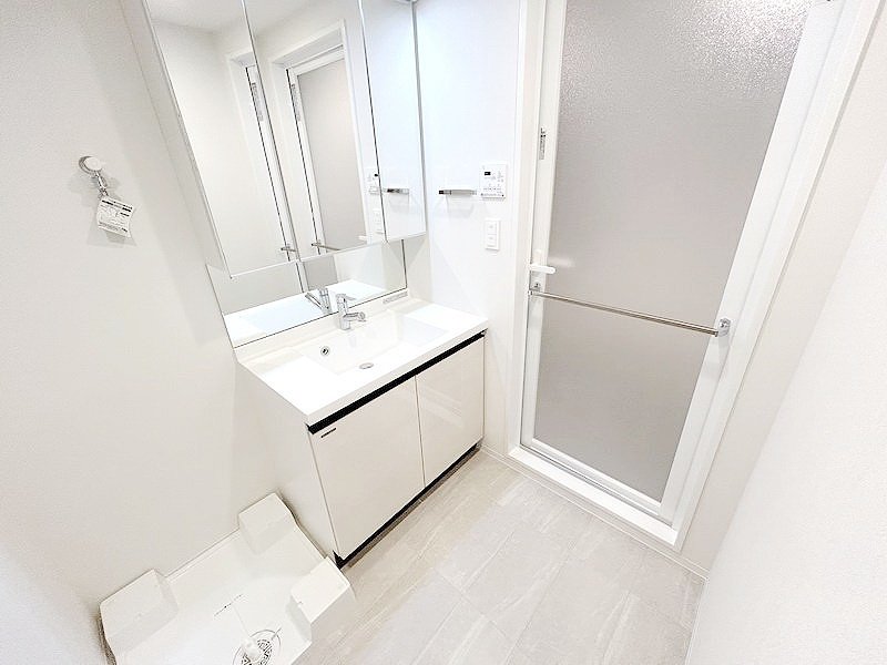 部屋探しは株式会社 タウンハウジング までお気軽にお問合せ下さい。
クレジットカード決済・首都圏を中心直営143店舗 仲介件数全国2位の豊富な実績!諸費用・審査等・何でもご相談下さい。