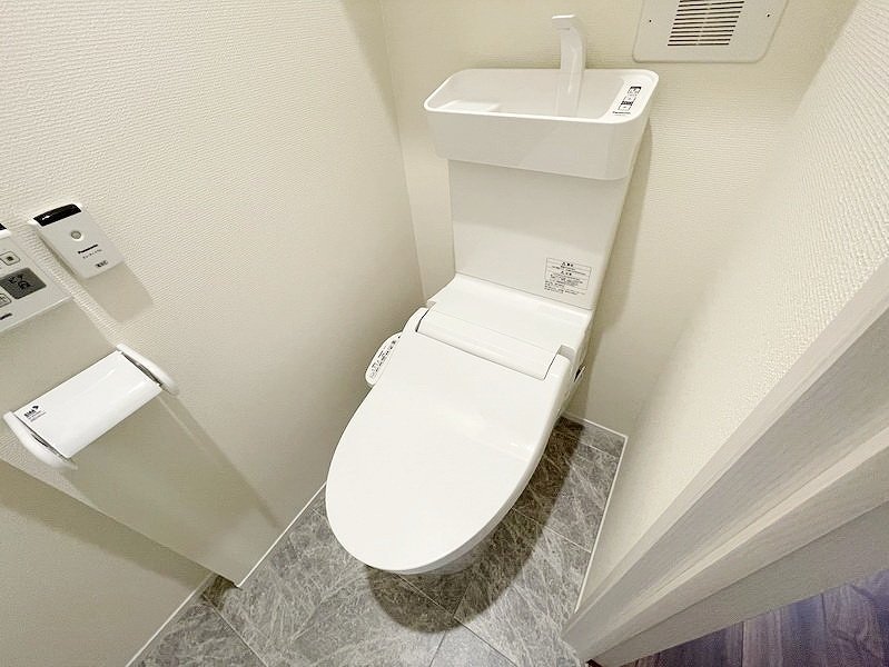 お部屋探しは株式会社 タウンハウジング までお気軽にお問合せ下さい。
クレジットカード決済・首都圏を中心直営143店舗 仲介件数全国2位の豊富な実績!諸費用・審査等・何でもご相談下さい。