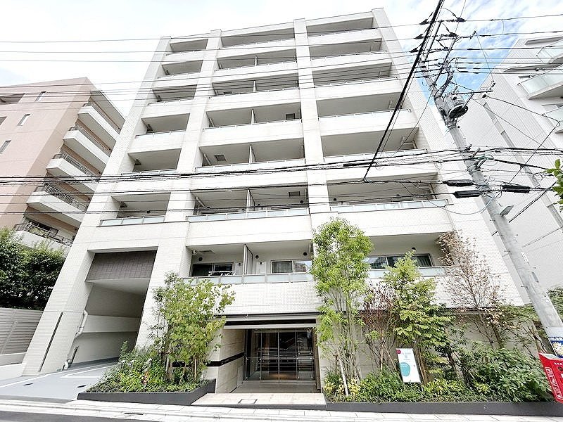 お部屋探しは株式会社 タウンハウジング までお気軽にお問合せ下さい。
クレジットカード決済・首都圏を中心直営143店舗 仲介件数全国2位の豊富な実績!諸費用・審査等・何でもご相談下さい。