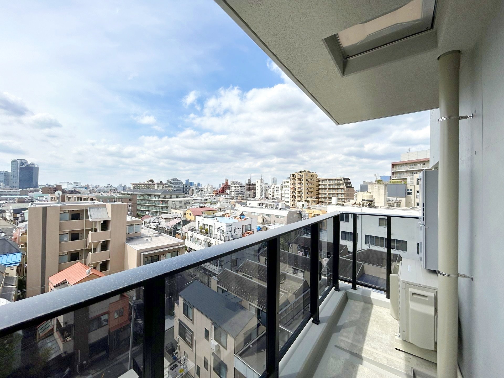 お部屋探しは株式会社 タウンハウジング までお気軽にお問合せ下さい。
クレジットカード決済・首都圏を中心直営143店舗 仲介件数全国2位の豊富な実績!諸費用・審査等・何でもご相談下さい。
