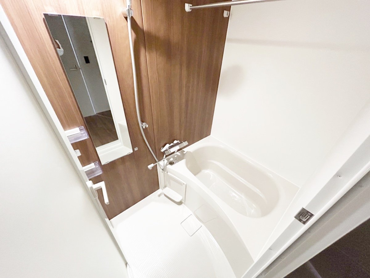 お部屋探しは株式会社 タウンハウジング までお気軽にお問合せ下さい。
クレジットカード決済・首都圏を中心直営143店舗 仲介件数全国2位の豊富な実績!諸費用・審査等・何でもご相談下さい。