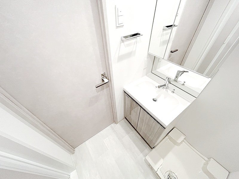 お部屋探しは株式会社 タウンハウジング までお気軽にお問合せ下さい。
クレジットカード決済・首都圏を中心直営143店舗 仲介件数全国2位の豊富な実績!諸費用・審査等・何でもご相談下さい。