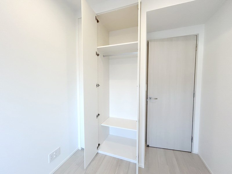 お部屋探しは株式会社 タウンハウジング までお気軽にお問合せ下さい。
クレジットカード決済・首都圏を中心直営143店舗 仲介件数全国2位の豊富な実績!諸費用・審査等・何でもご相談下さい。