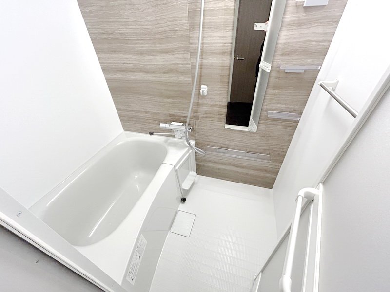 お部屋探しは株式会社 タウンハウジング までお気軽にお問合せ下さい。
クレジットカード決済・首都圏を中心直営143店舗 仲介件数全国2位の豊富な実績!諸費用・審査等・何でもご相談下さい。