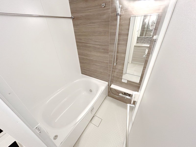 お部屋探しは株式会社 タウンハウジング までお気軽にお問合せ下さい。
クレジットカード決済・首都圏を中心直営143店舗 仲介件数全国2位の豊富な実績!諸費用・審査等・何でもご相談下さい。