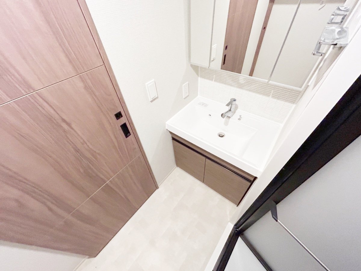 お部屋探しは株式会社 タウンハウジング までお気軽にお問合せ下さい。
クレジットカード決済・首都圏を中心直営143店舗 仲介件数全国2位の豊富な実績!諸費用・審査等・何でもご相談下さい。