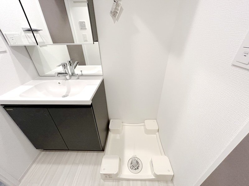 お部屋探しは株式会社 タウンハウジング までお気軽にお問合せ下さい。
クレジットカード決済・首都圏を中心直営143店舗 仲介件数全国2位の豊富な実績!諸費用・審査等・何でもご相談下さい。