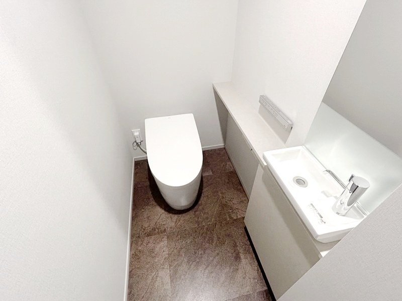 お部屋探しは株式会社 タウンハウジング までお気軽にお問合せ下さい。
クレジットカード決済・首都圏を中心直営143店舗 仲介件数全国2位の豊富な実績!諸費用・審査等・何でもご相談下さい。