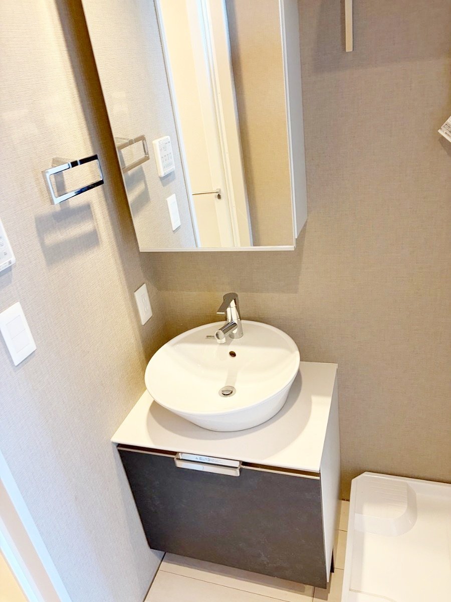 お部屋探しは株式会社 タウンハウジング までお気軽にお問合せ下さい。
クレジットカード決済・首都圏を中心直営143店舗 仲介件数全国2位の豊富な実績!諸費用・審査等・何でもご相談下さい。